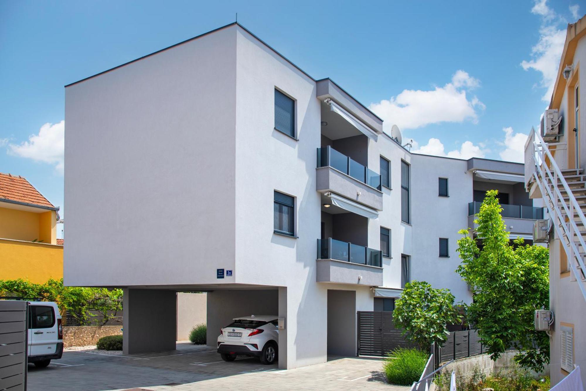 רוגוזניצה First Choice Apartment Rogoznica מראה חיצוני תמונה