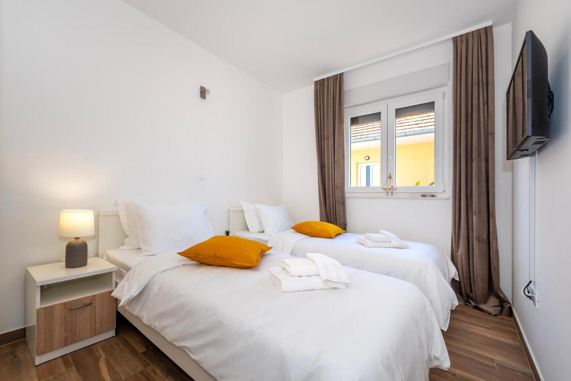 רוגוזניצה First Choice Apartment Rogoznica מראה חיצוני תמונה