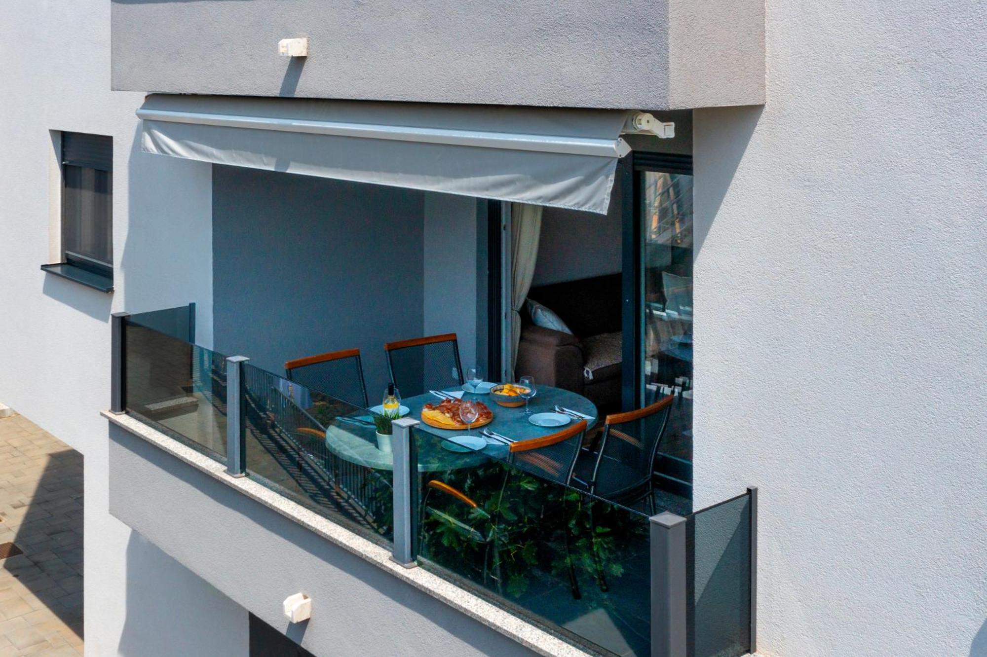 רוגוזניצה First Choice Apartment Rogoznica מראה חיצוני תמונה