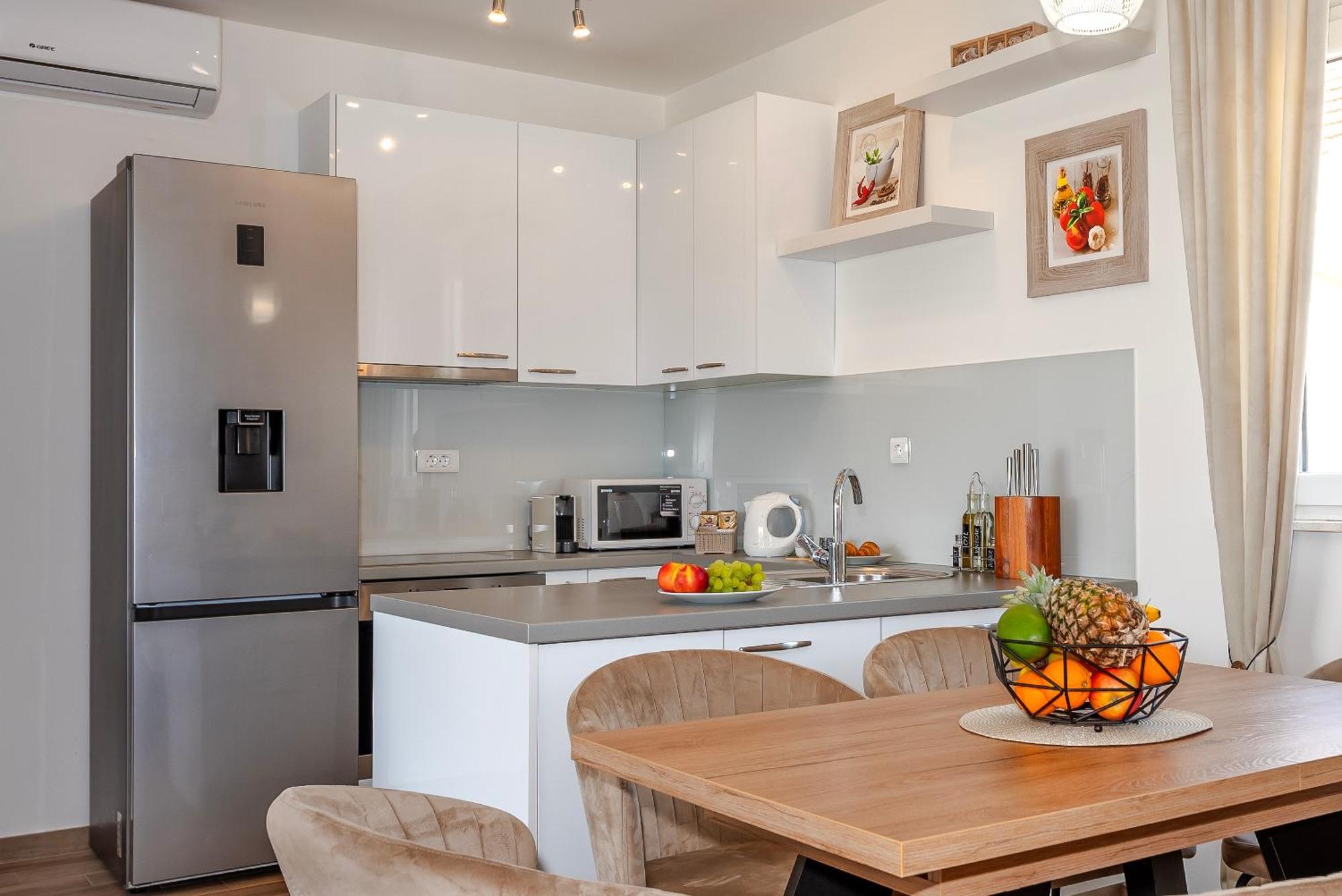 רוגוזניצה First Choice Apartment Rogoznica מראה חיצוני תמונה